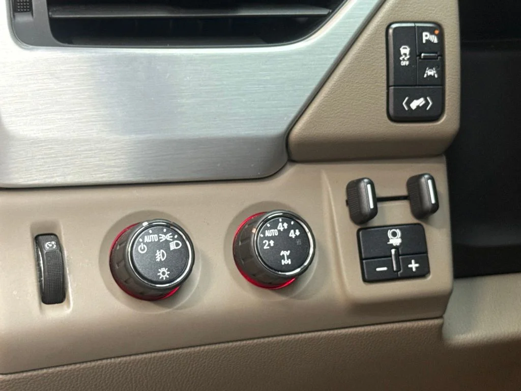 Used 2016 Onyx Black GMC SLT image 27