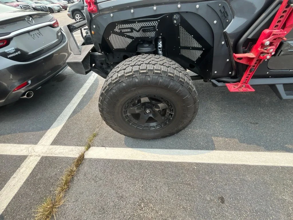 Used 2021 Gray Jeep Unlimited Rubicon image 37