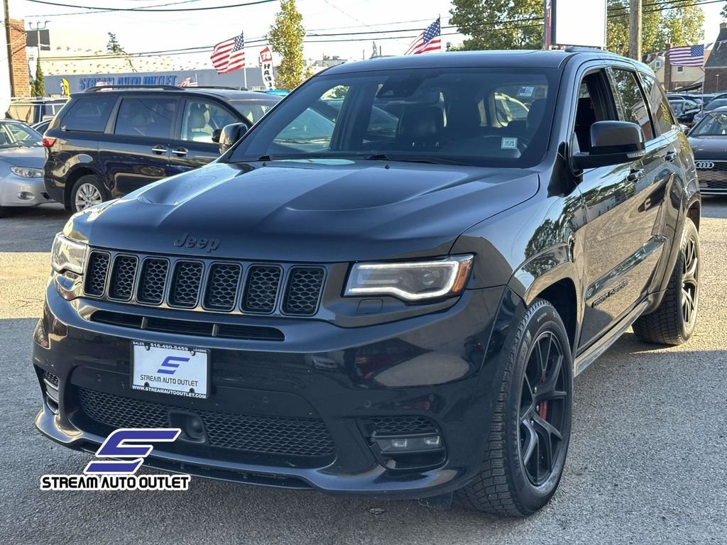 2020 Jeep Grand Cherokee SRT8 photo 3