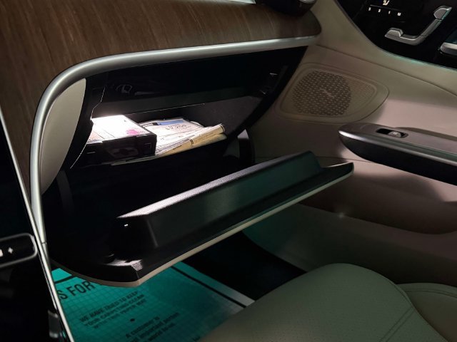 Certified Used 2023  Mercedes-Benz C 300 image 29