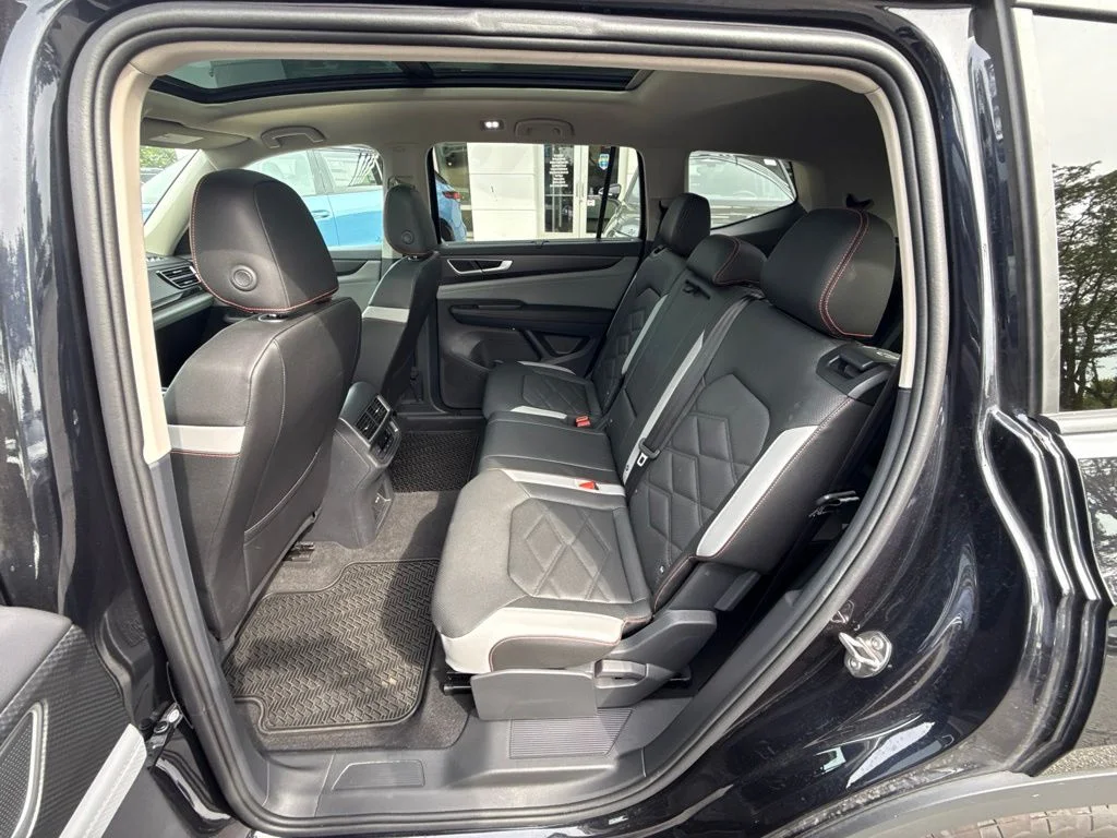 Used 2026 Deep Black Volkswagen 2.0T Peak Edition image 19