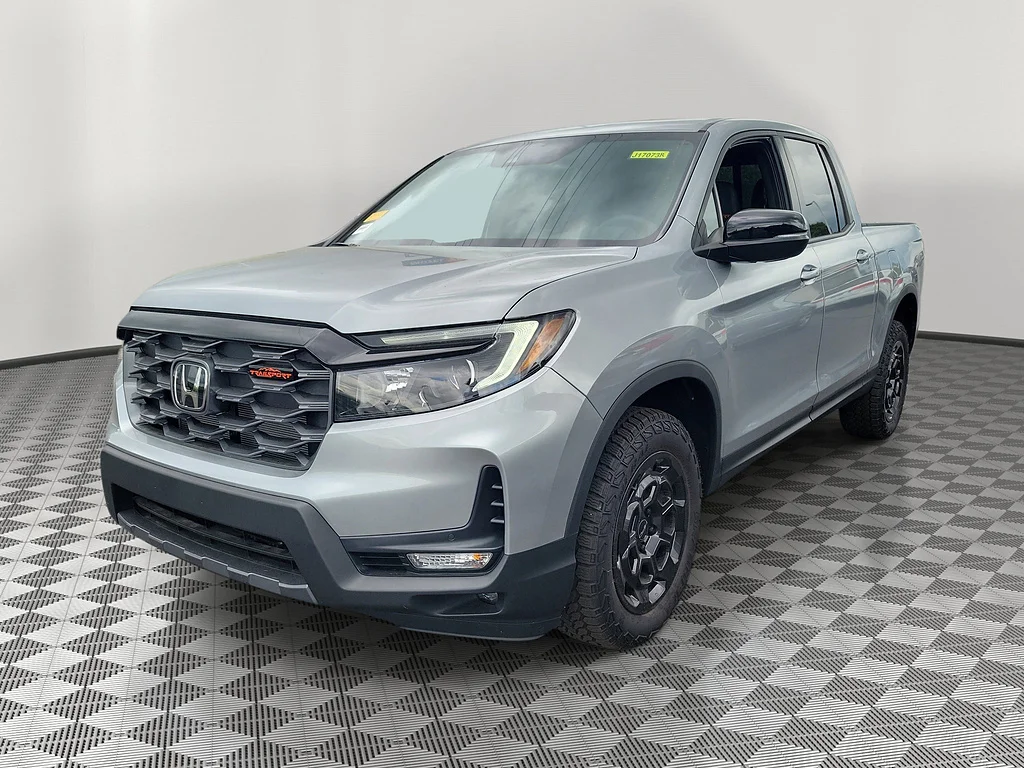 Certified Used 2026 Solar Silver Metallic Honda TrailSport S image 33