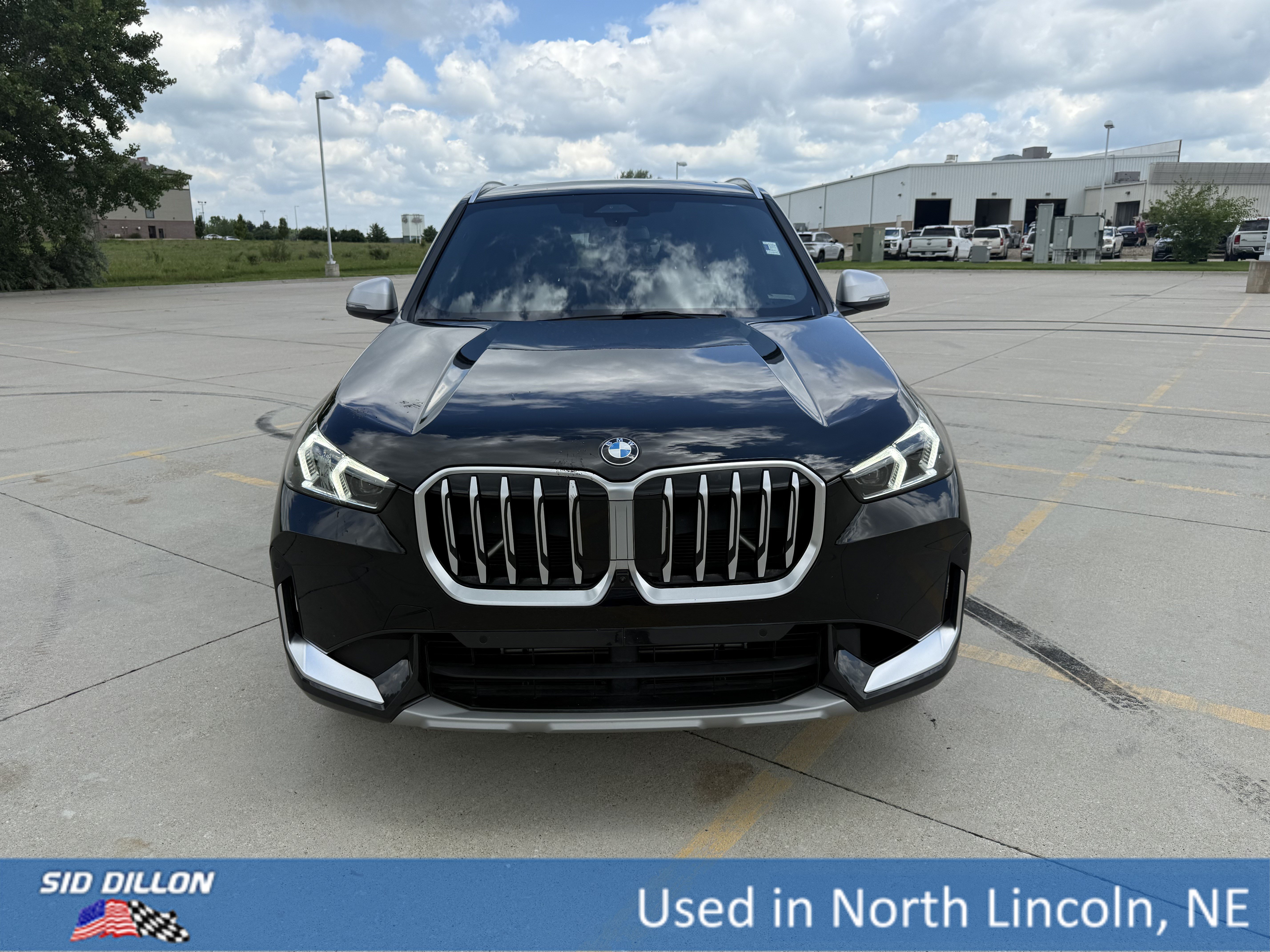 Used 2024 Jet Black BMW xDrive28i image 4
