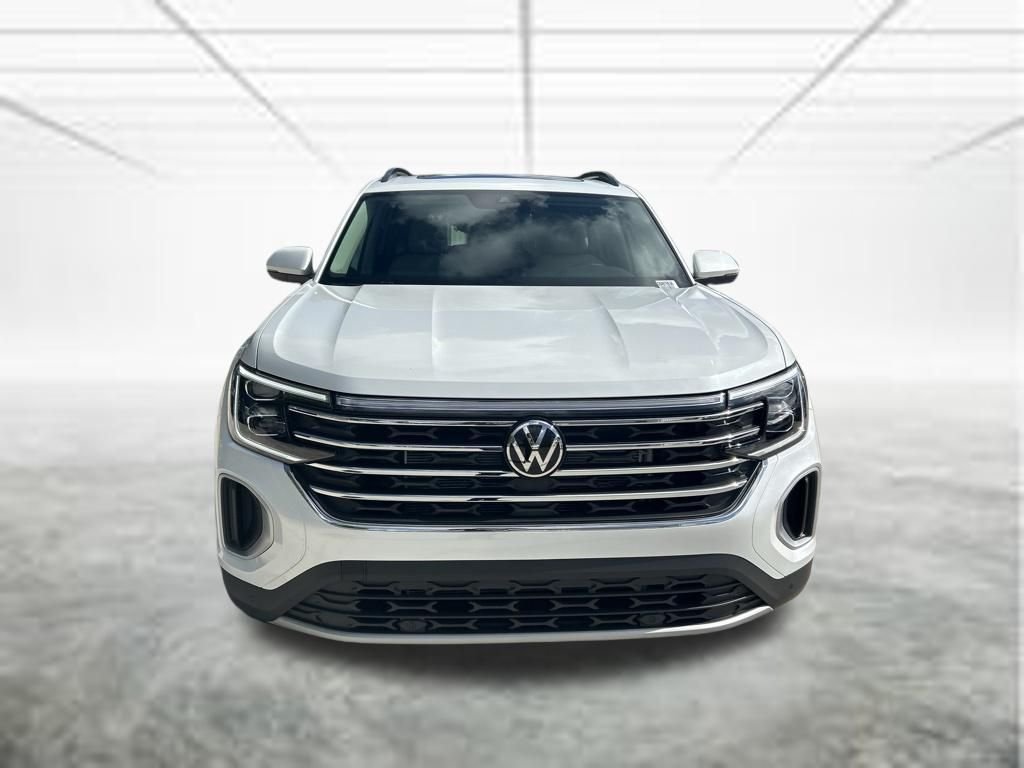New 2026 White/off-white Volkswagen 2.0T SE w/Technology image 8