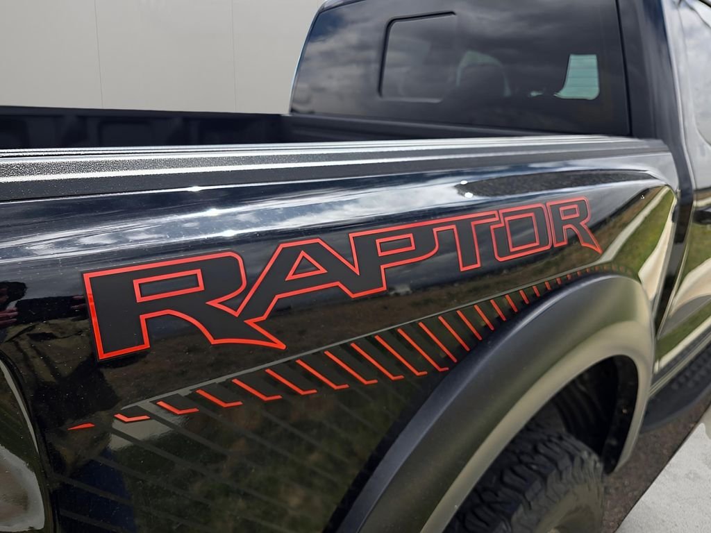 Used 2025 Agate Black Metallic Ford Raptor image 30