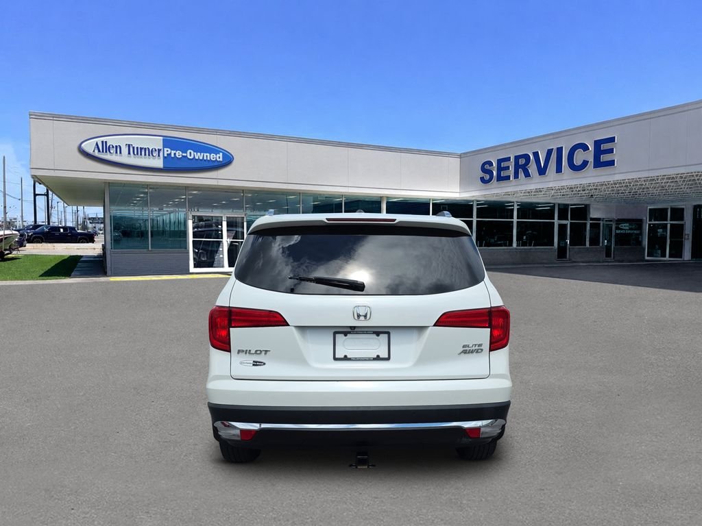 Used 2017 White Diamond Pearl Honda Elite image 7