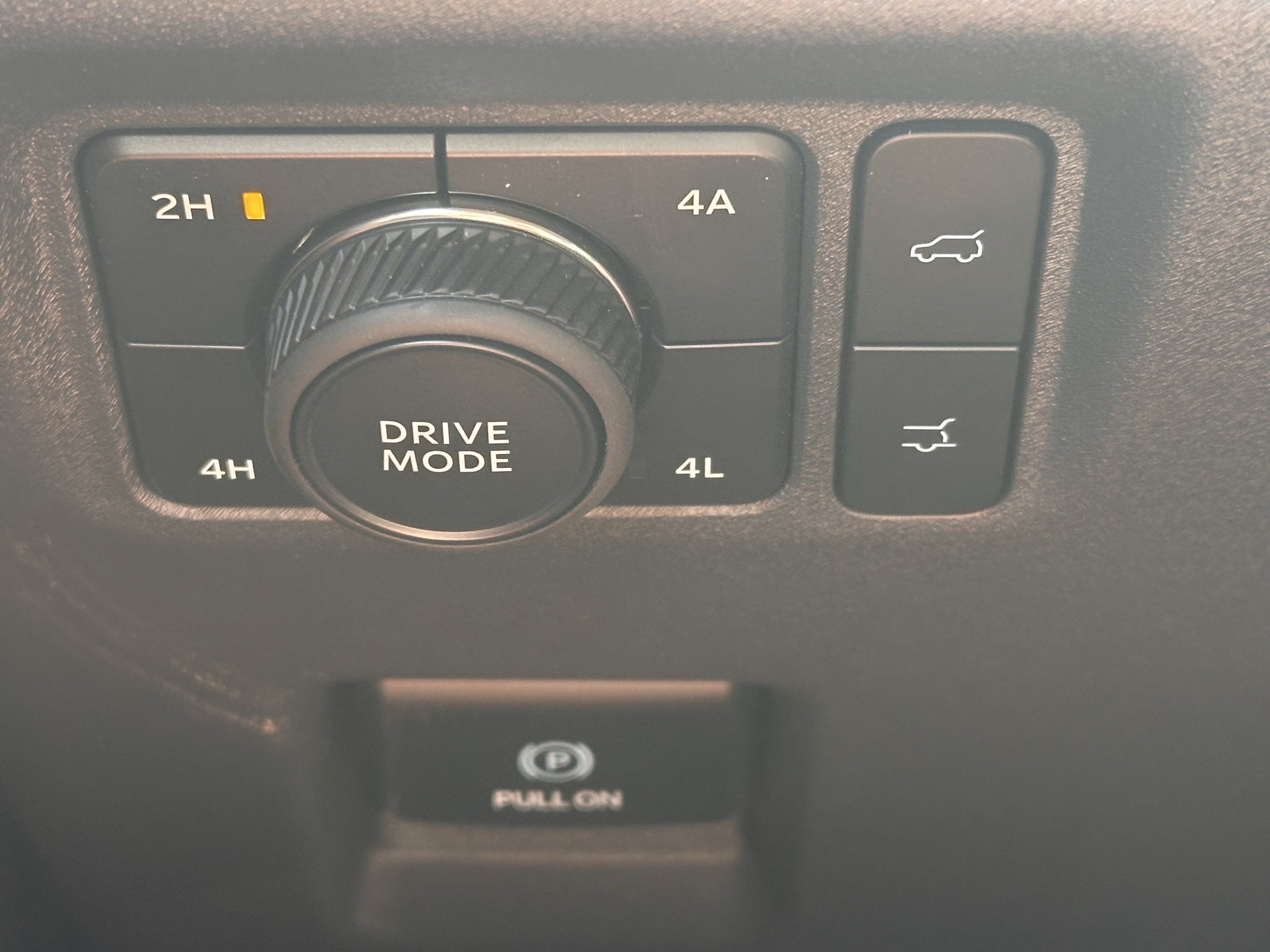 New 2027 Marsh Gray Ford MAX Platinum image 21
