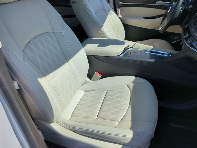 Used 2023 White Buick Avenir image 26