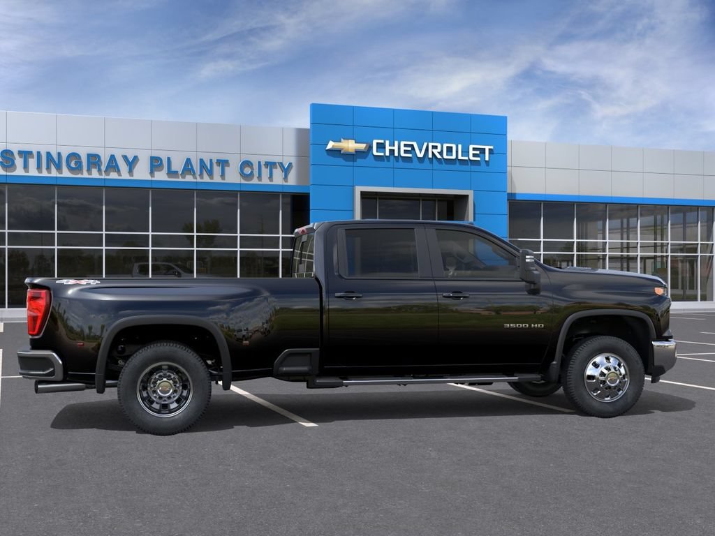 New 2026 Black Chevrolet LT DRW image 5