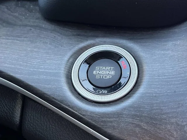 Used 2024 Gray Jeep Limited image 34