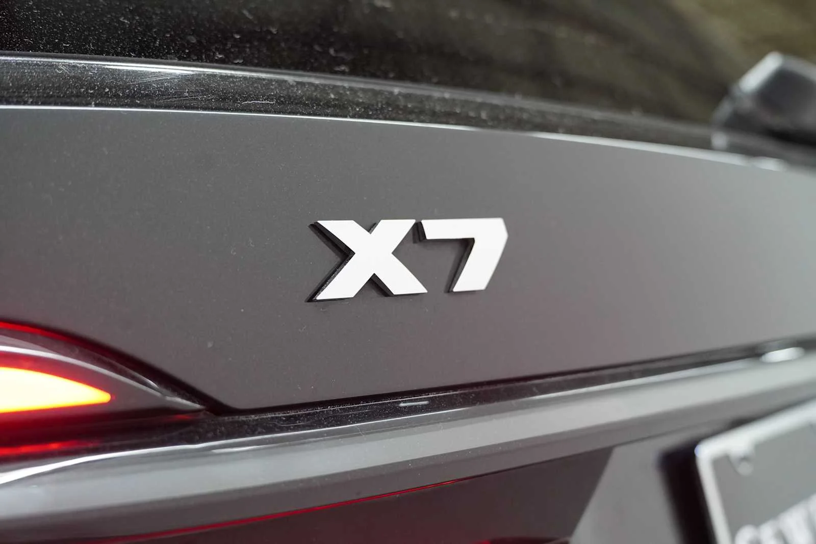 Certified Used 2024 Black Sapphire Metallic BMW M60i image 9