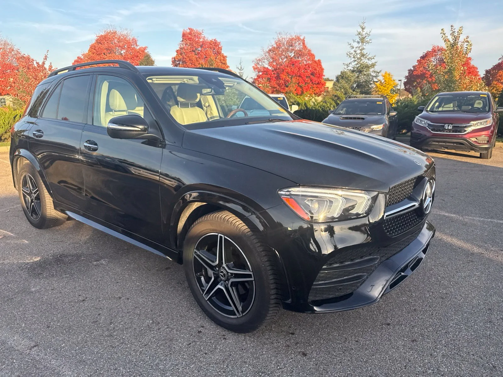 Used 2022  Mercedes-Benz  image 3