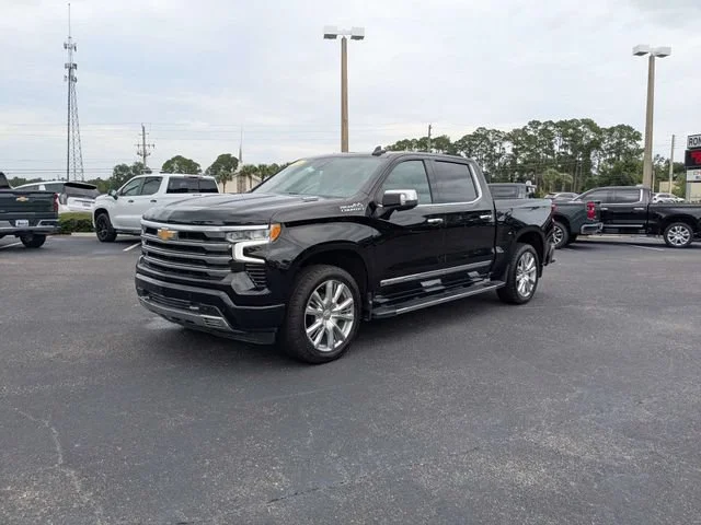 Used 2024 Black Chevrolet High Country image 7