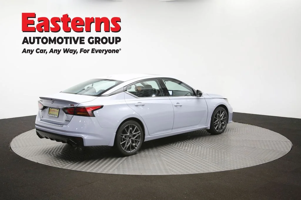 Used 2023 Gray Nissan 2.0 SR image 42