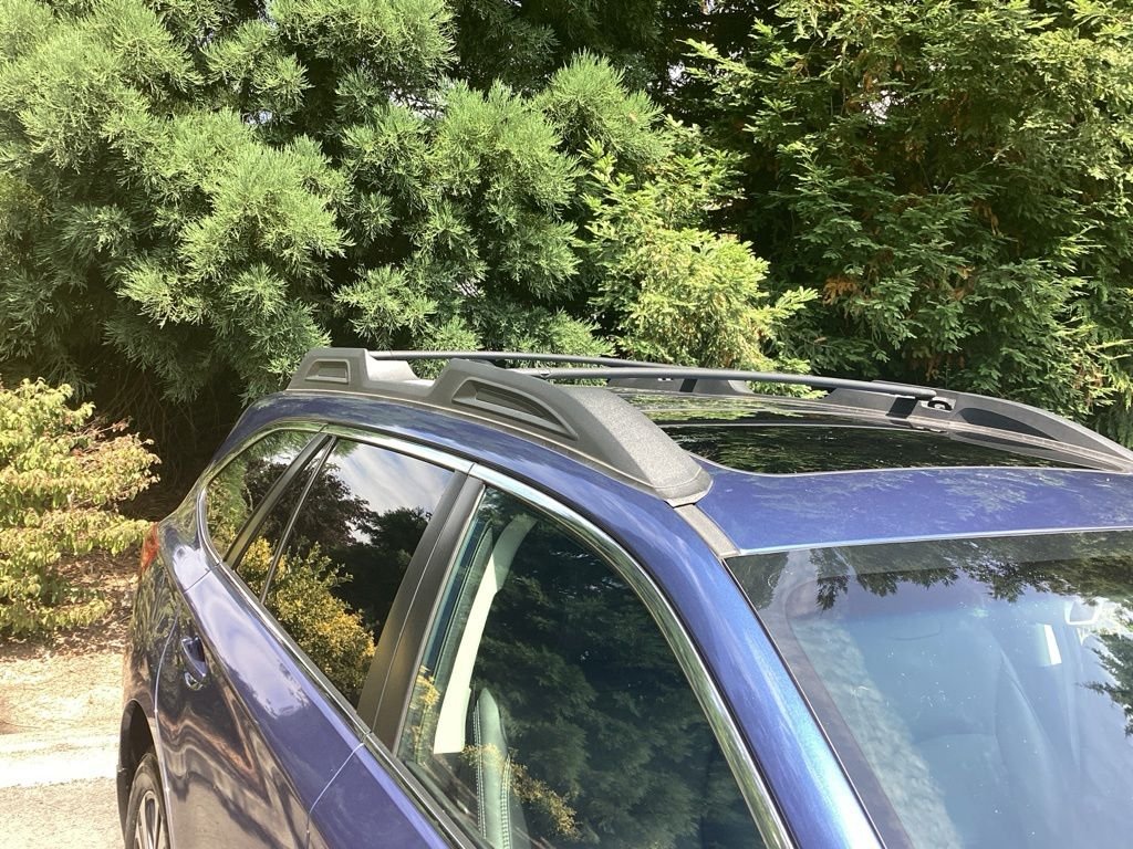 Used 2019 Blue Subaru 2.5i image 16