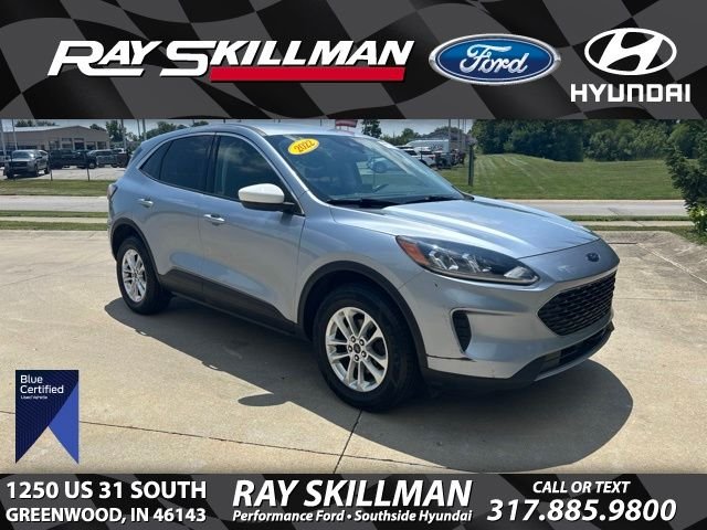 Used 2022 Blue Ford SE image 1
