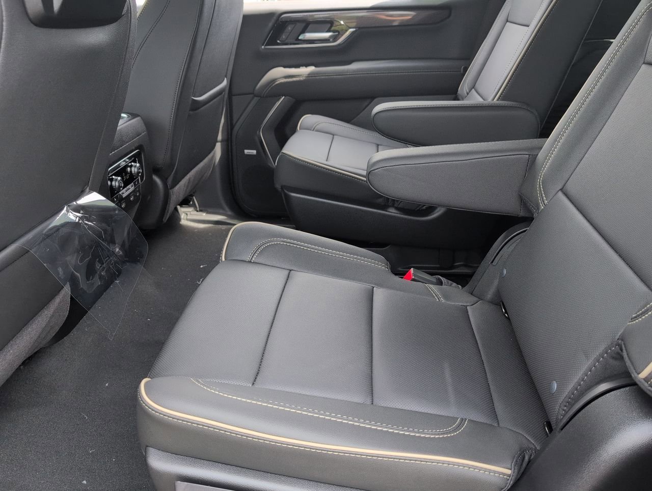 2026 GMC Yukon Elevation - Photo 24