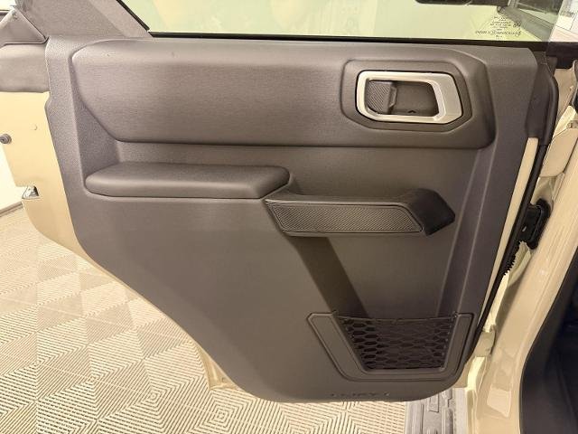 New 2026 Desert Sand Ford Outer Banks® image 17