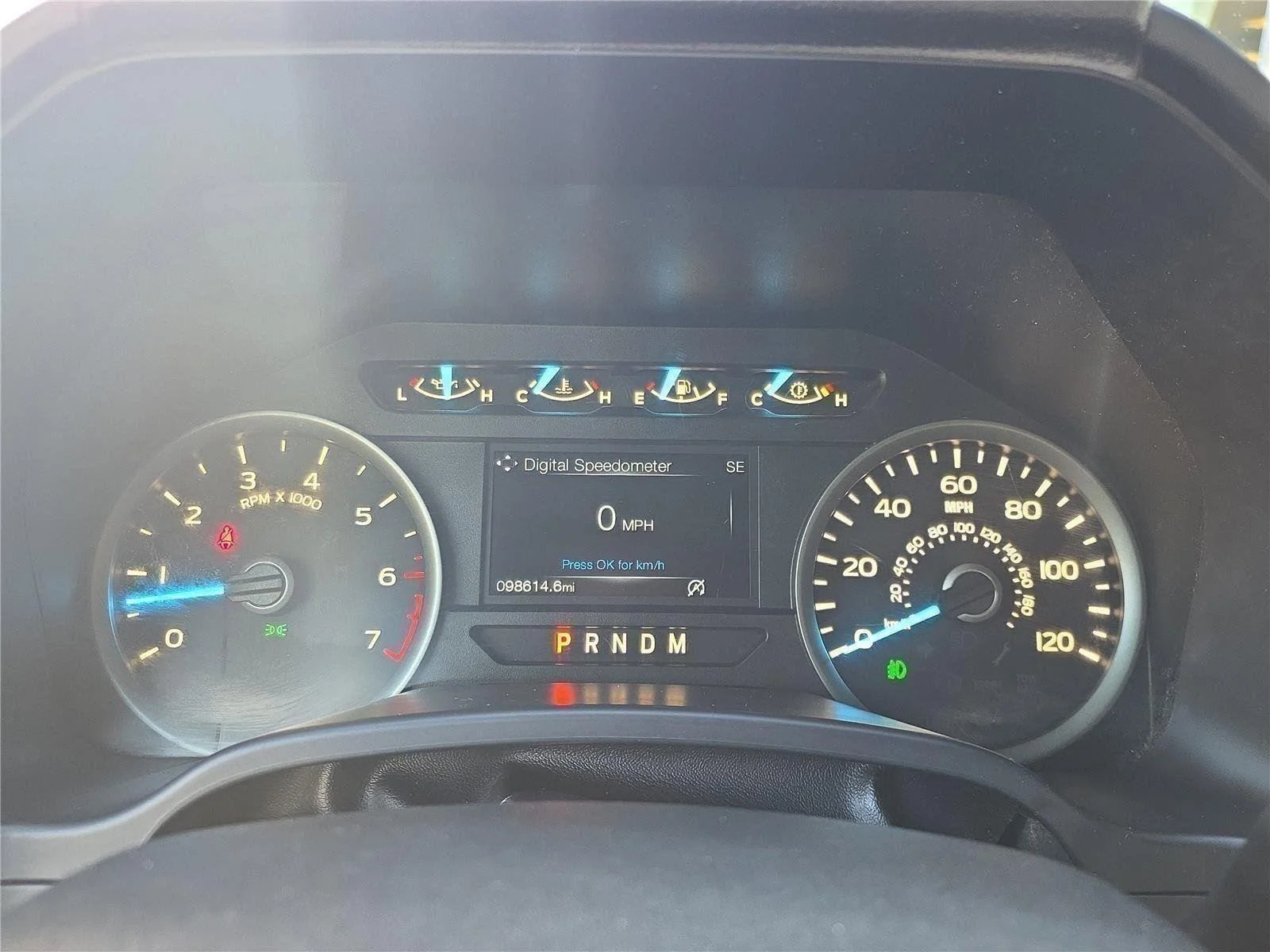 Used 2018 Ingot Silver Metallic Ford XLT image 19