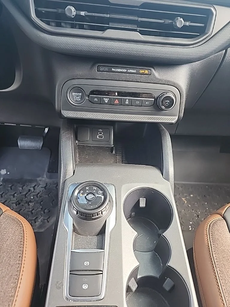 Used 2025 Gray Ford Outer Banks image 18