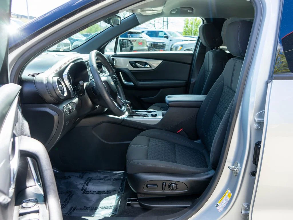 Used 2021 Silver Chevrolet LT image 11