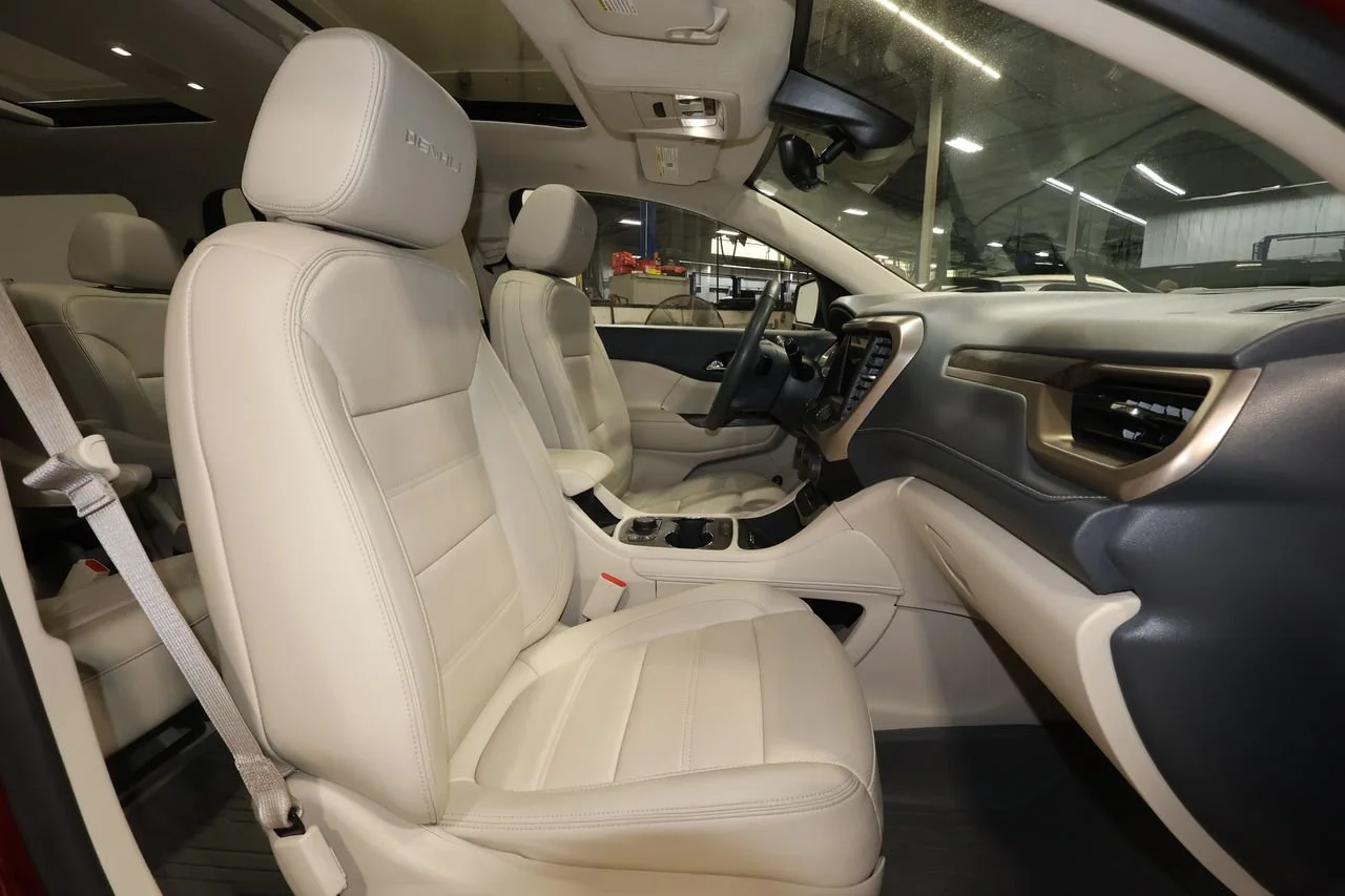 Used 2023 Volcanic Red Tintcoat GMC Denali image 29