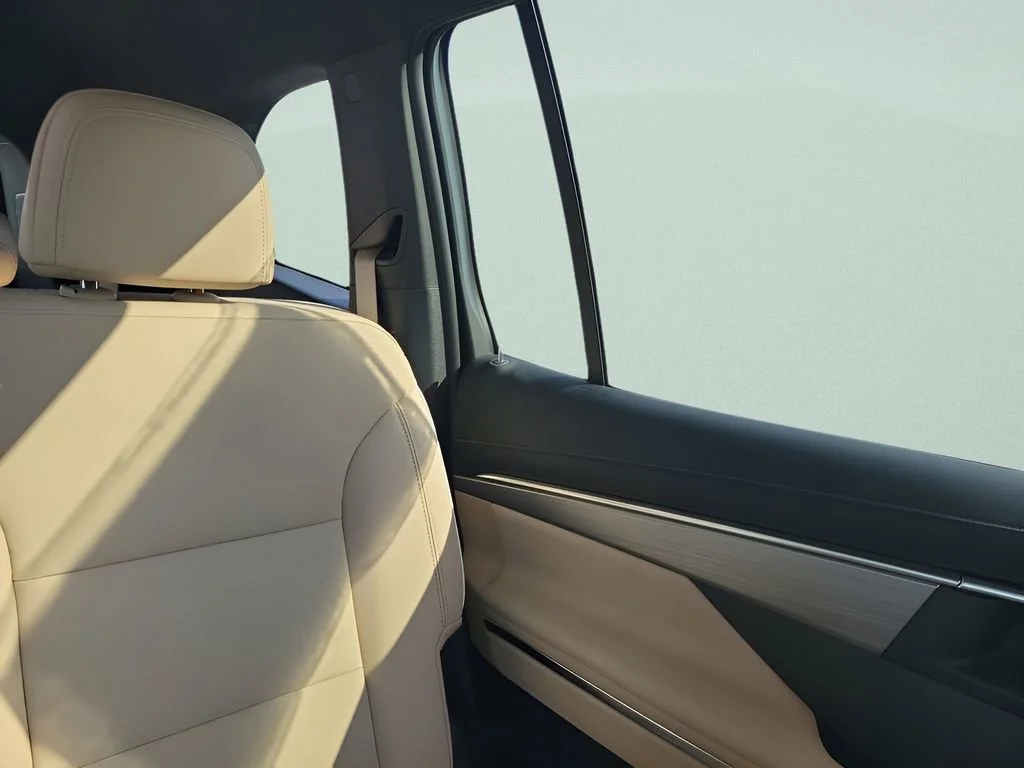 New 2026 Iridescent White Tricoat Buick Preferred image 14