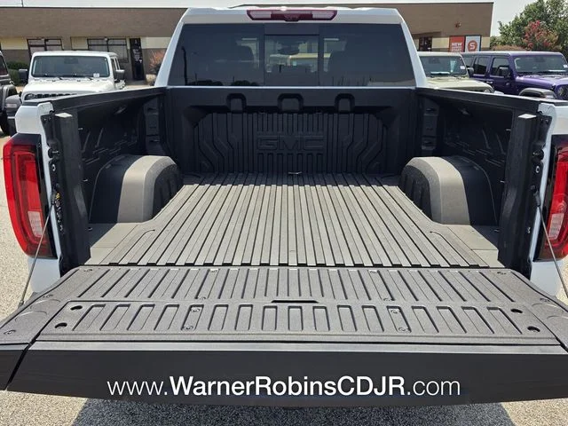 Used 2026 White GMC AT4 image 13