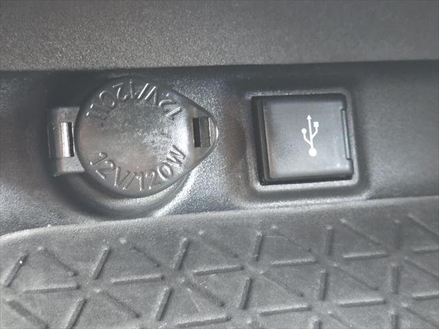 Certified Used 2022 MID BLCK/MAG GRAY Toyota  image 30