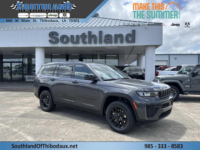 2026 Jeep Grand Cherokee L Laredo Altitude