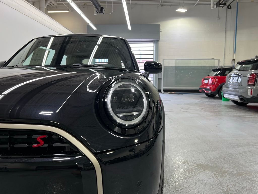 2025 MINI Hardtop 2 Door S - Photo 9