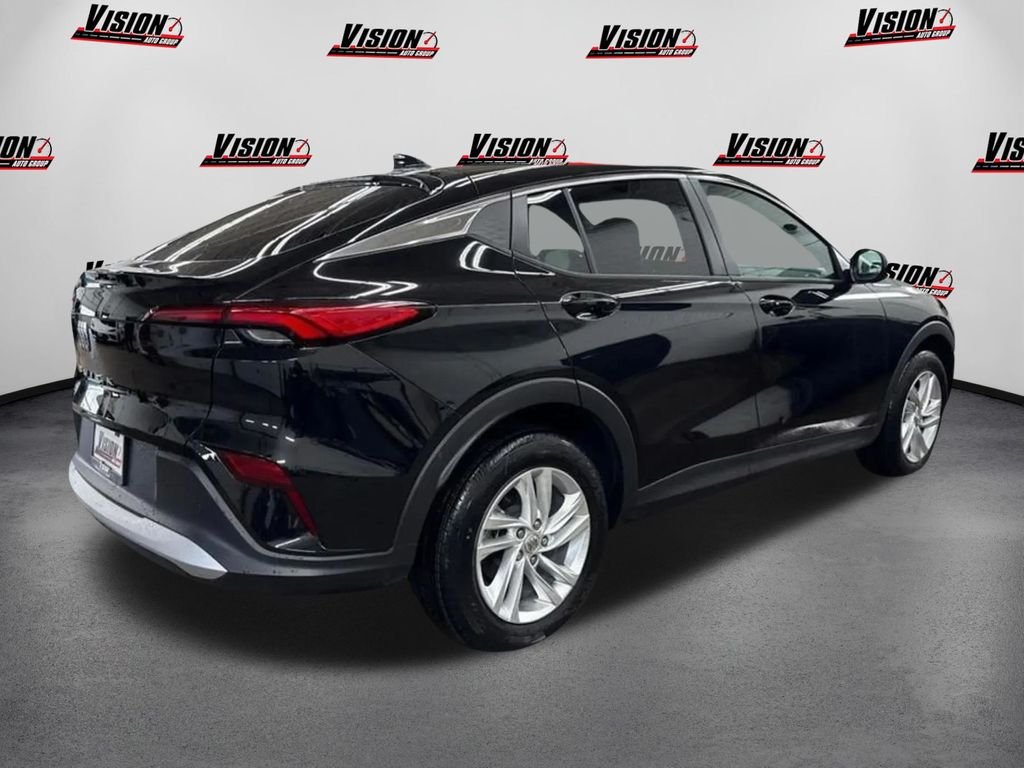 Used 2025 Black Buick Preferred image 5