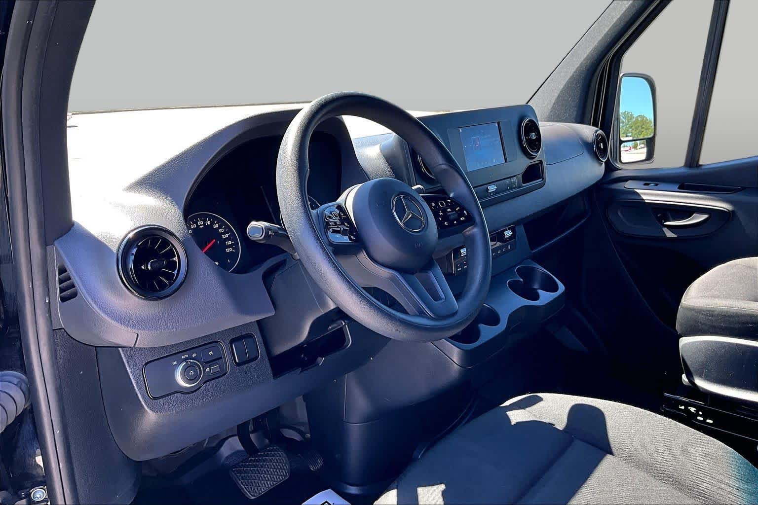 Used 2024 Jet Black Mercedes-Benz  image 18