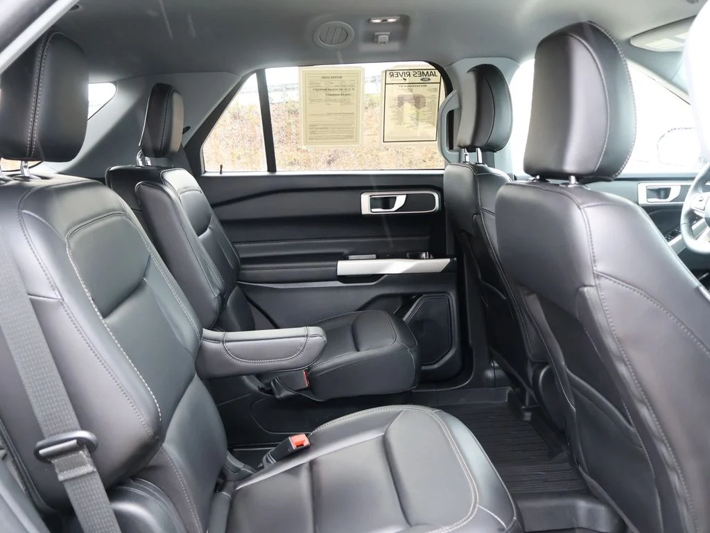 Certified Used 2023 Gray Metallic Ford XLT image 13