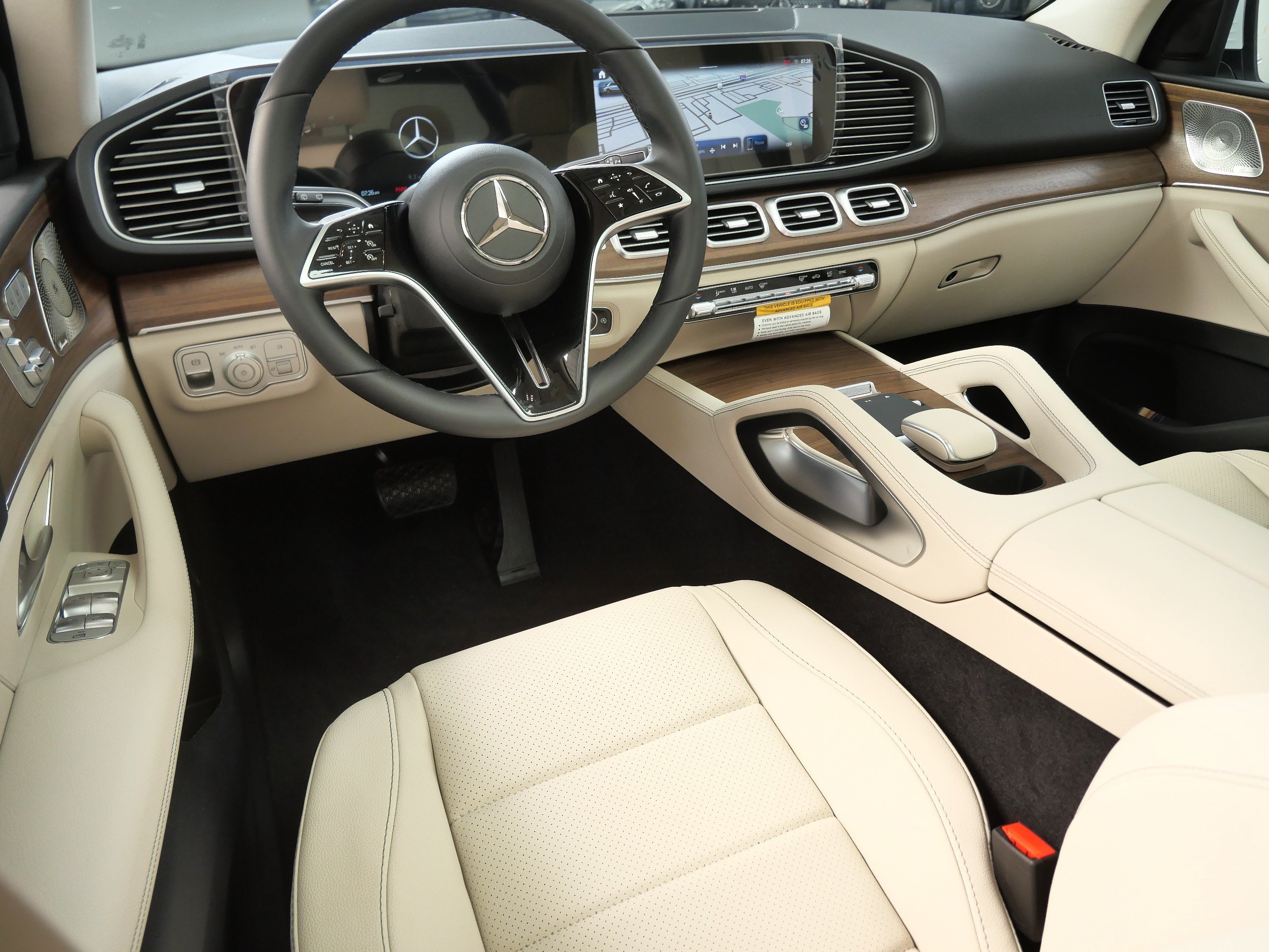 New 2026 Polar White Mercedes-Benz GLE 350 image 2