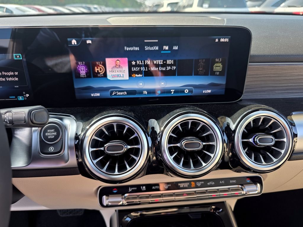 New 2026 Black Mercedes-Benz GLB 250 image 23