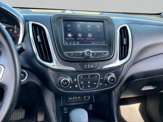 Used 2024 Lakeshore Blue Metallic Chevrolet LT image 18