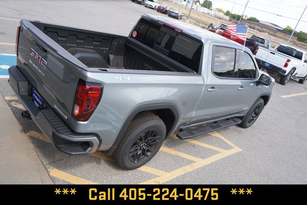 New 2026 Sterling Metallic GMC Elevation image 17