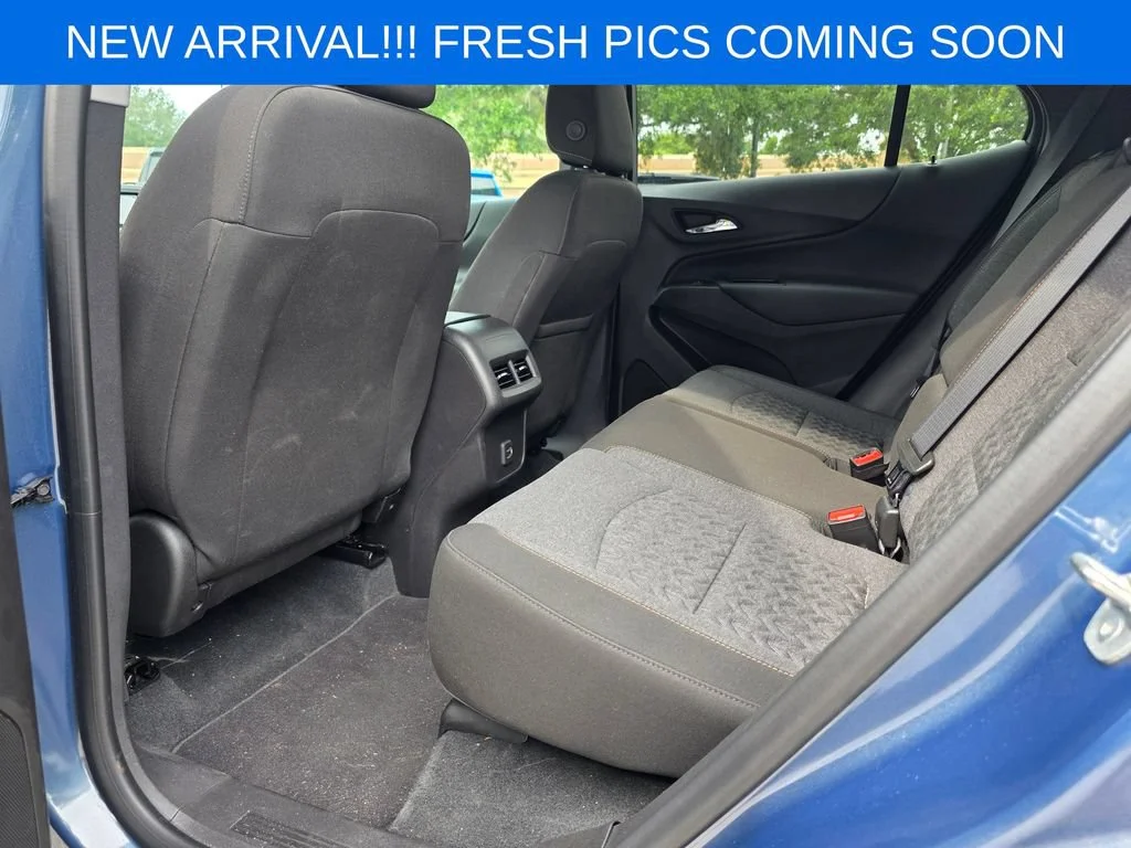 Used 2024 Lakeshore Blue Metallic Chevrolet LT image 13