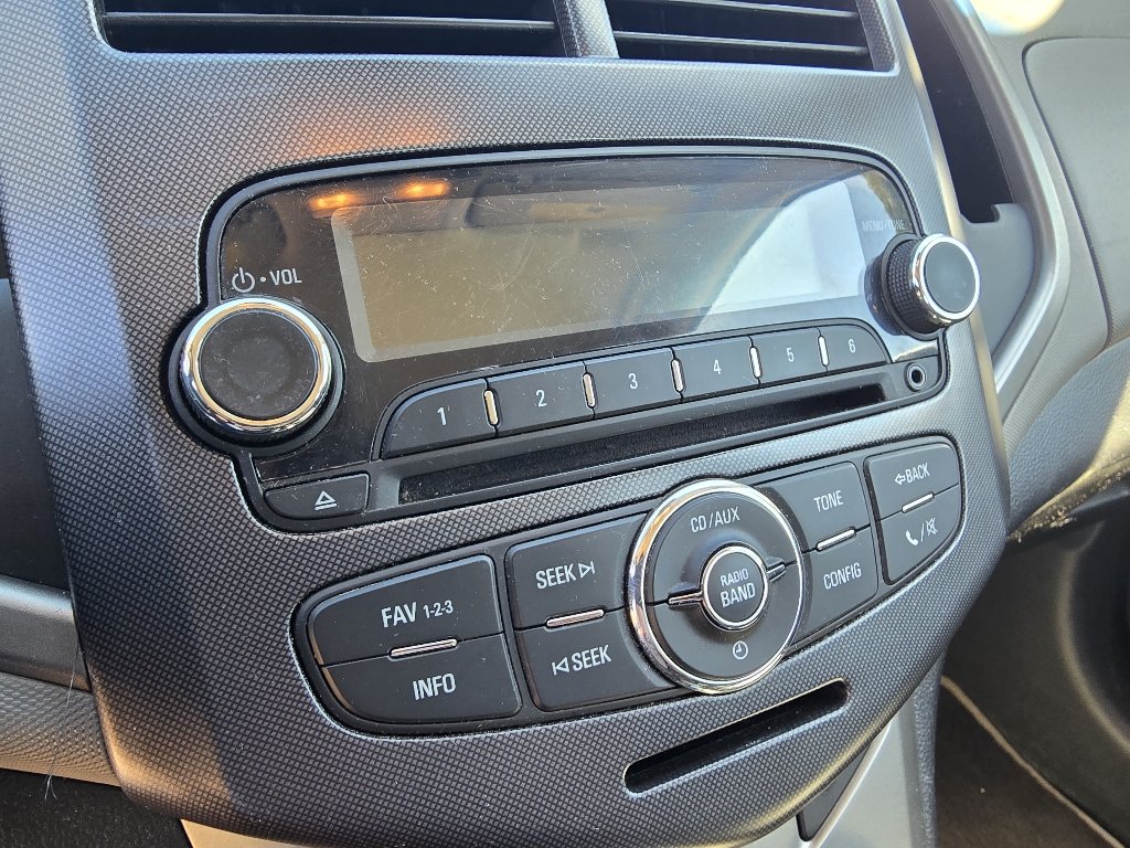 Used 2012 Summit White Chevrolet LTZ image 21