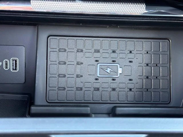 New 2026 Agate Black Metallic Ford Lariat® image 54