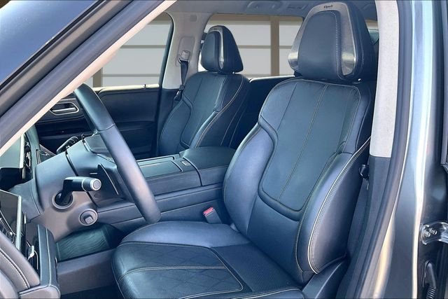 Used 2025 Silver INFINITI SENSORY image 24