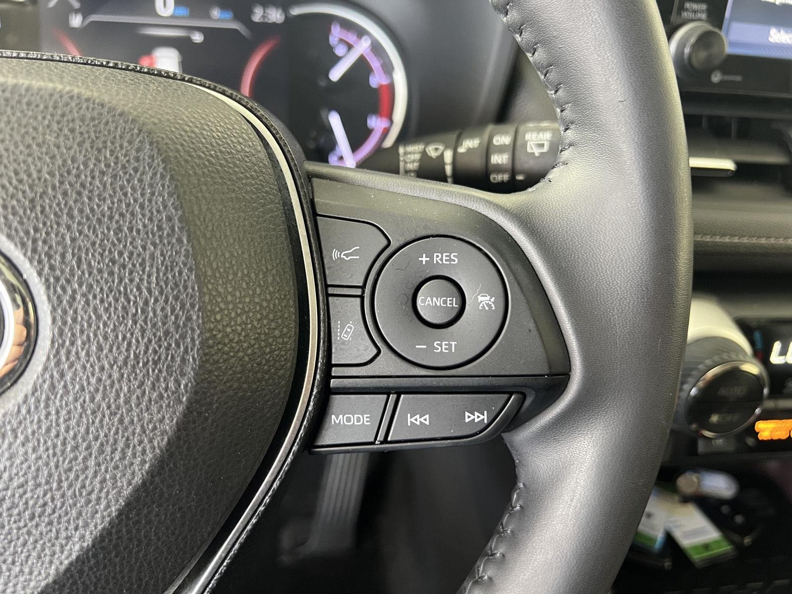Used 2019 Ruby Flare Pearl Toyota Limited image 11