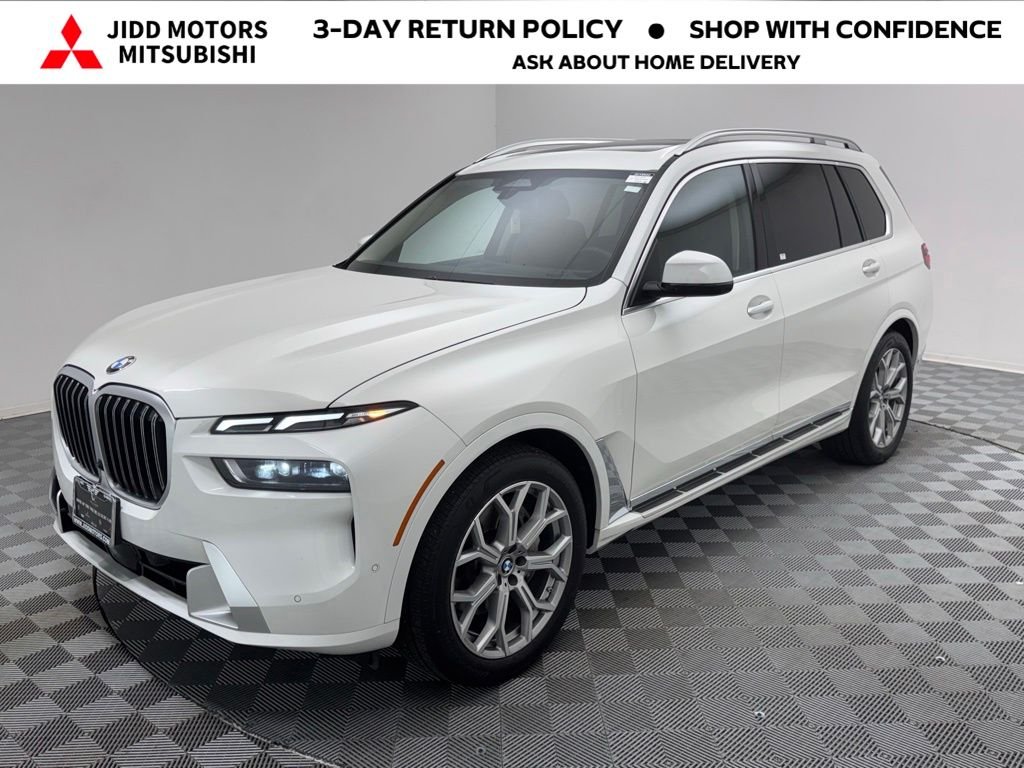 2025 BMW X7 xDrive40i's photo