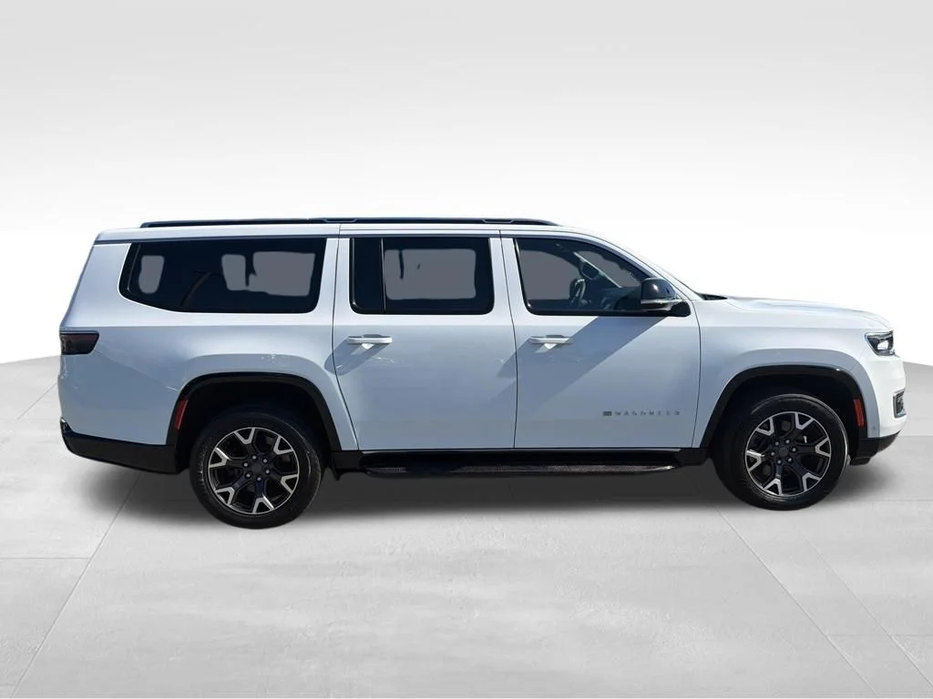 Used 2024 White Jeep Series III image 6