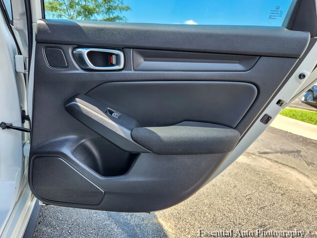 Used 2022  Honda Sport image 18