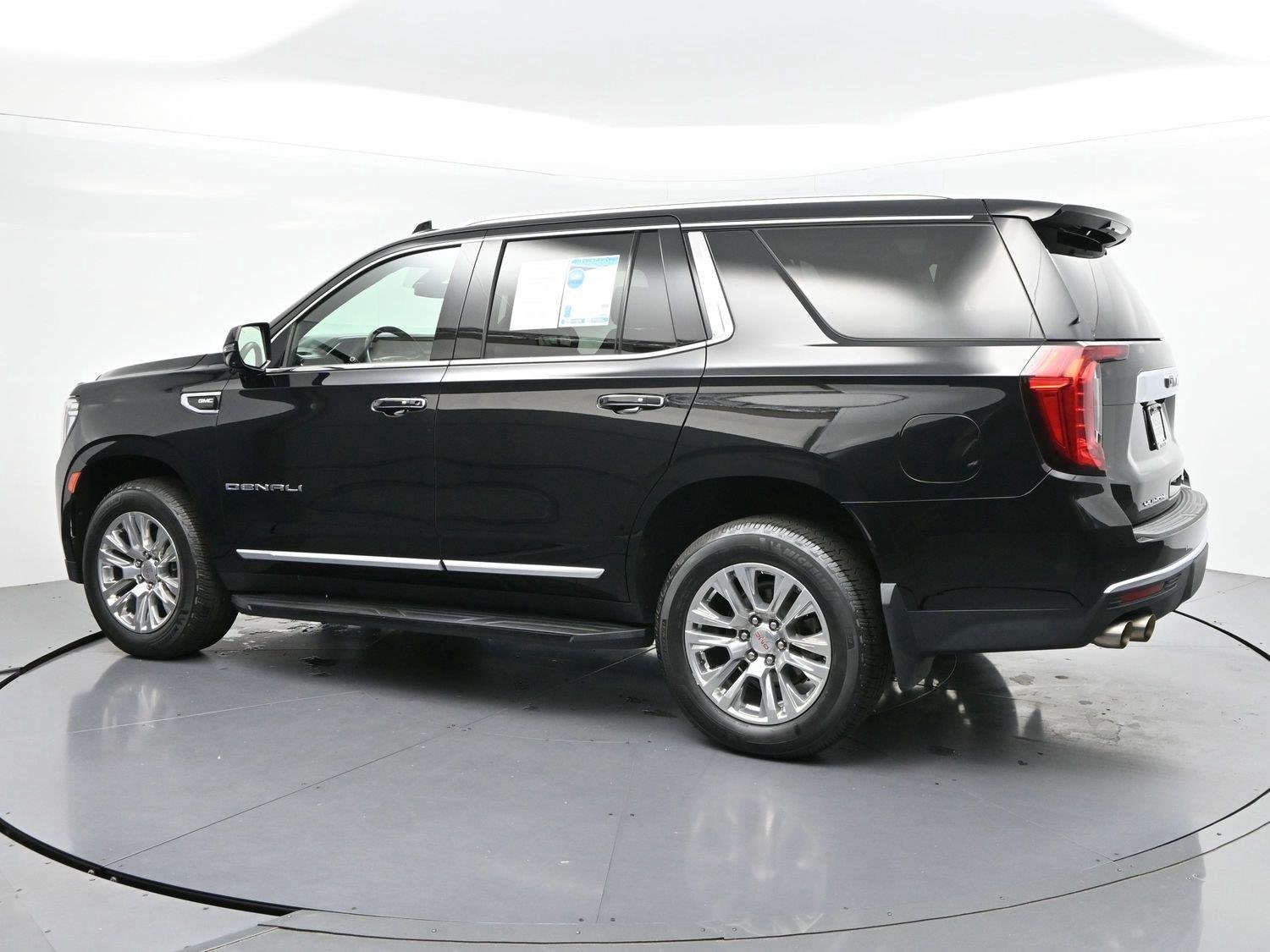 Used 2021 ONYX BLACK GMC Denali image 5