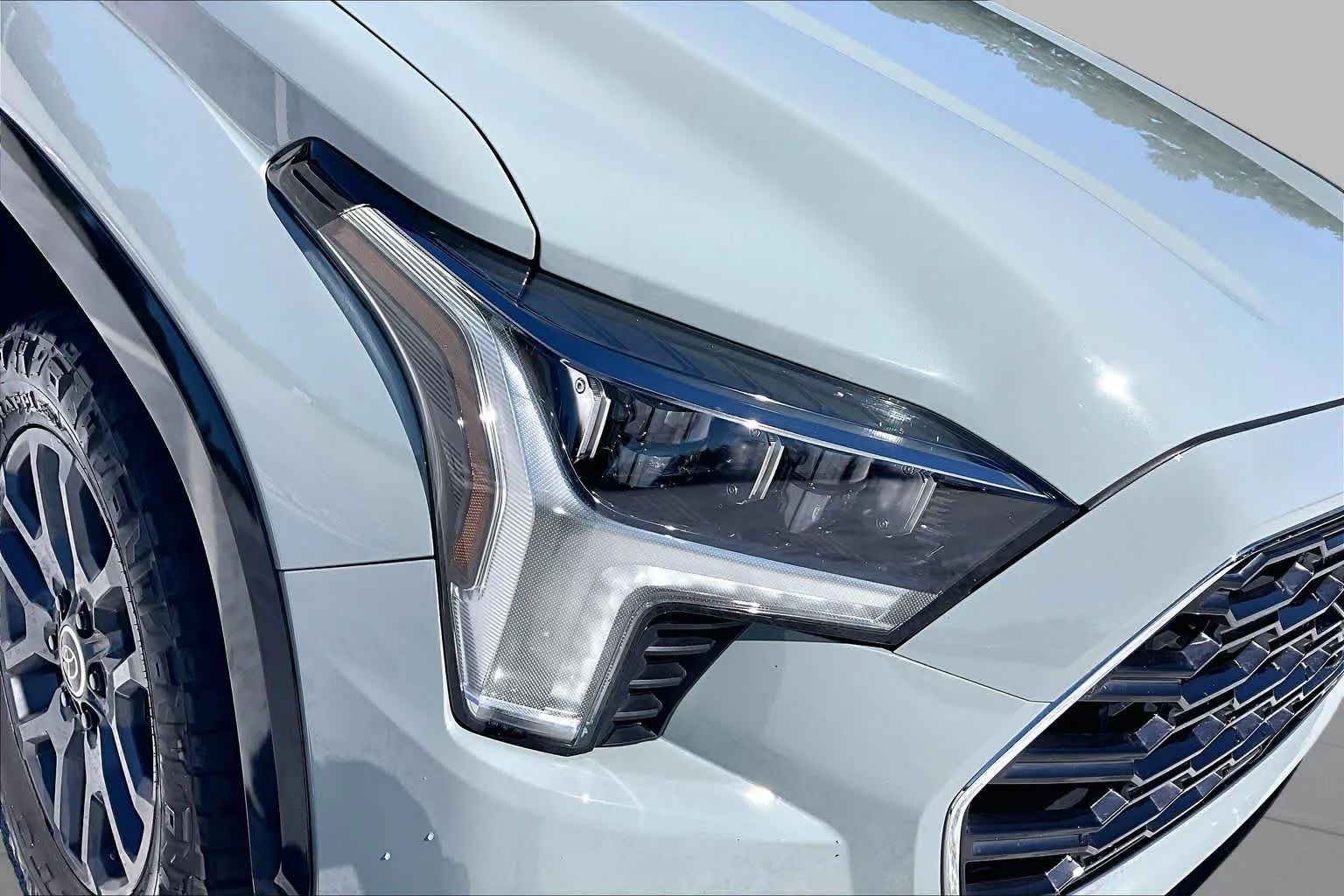 Used 2024 Lunar Rock Toyota Platinum image 28