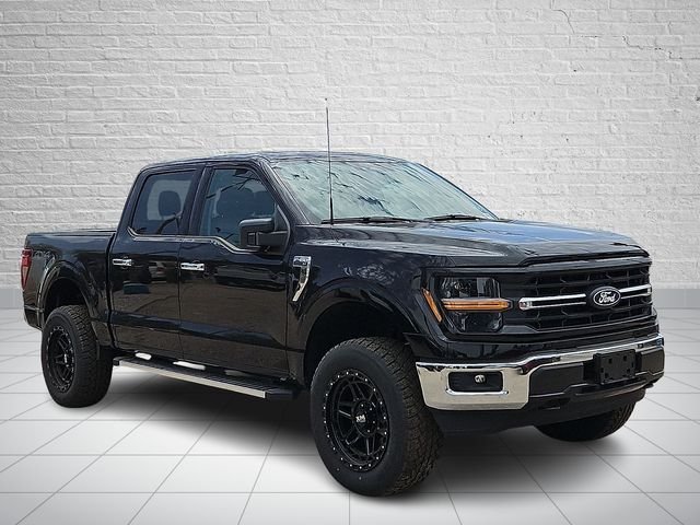 Used 2025 Black Ford XLT image 6