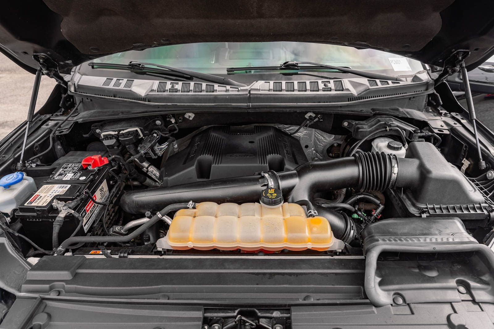 Used 2018 Black Ford Platinum image 20